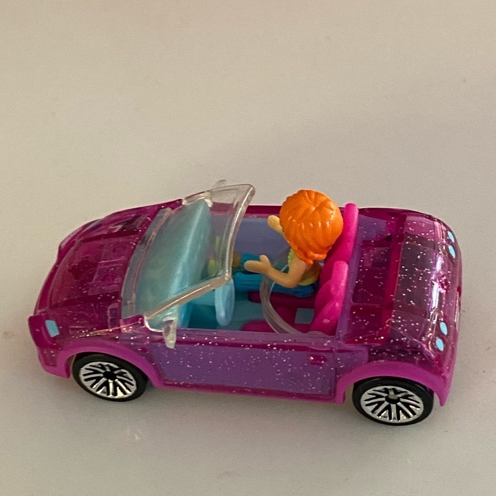 2007 Polly Pocket Wheels pink Mini Car w/mini 1.5” Polly doll Driving - Picture 3 of 16
